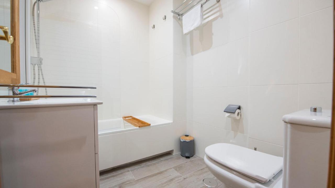 El Sueno De Carmelitas Con Parking Incluido - Apartamentos Aloha Toledo Dış mekan fotoğraf